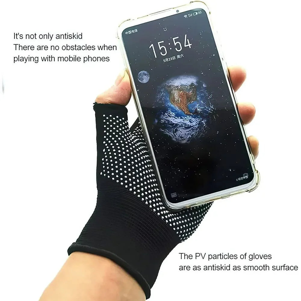 Pair of lightweight, fingerless, non-slip cycling gloves. 
