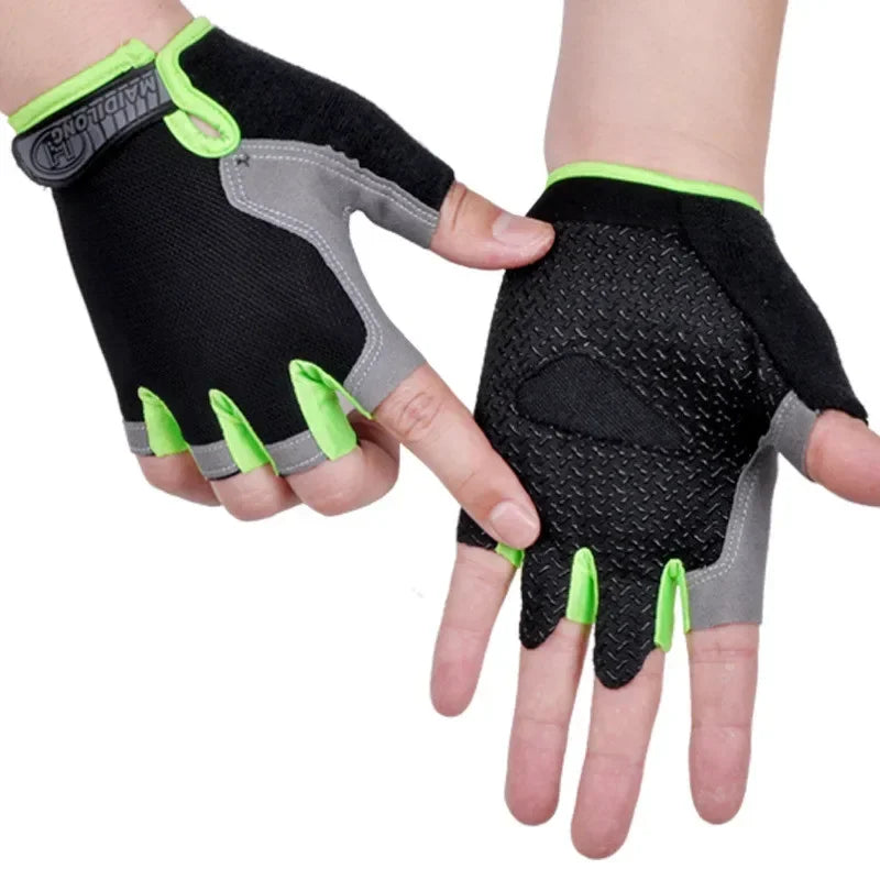 Gants de sport sans doigts pour salle de sport.